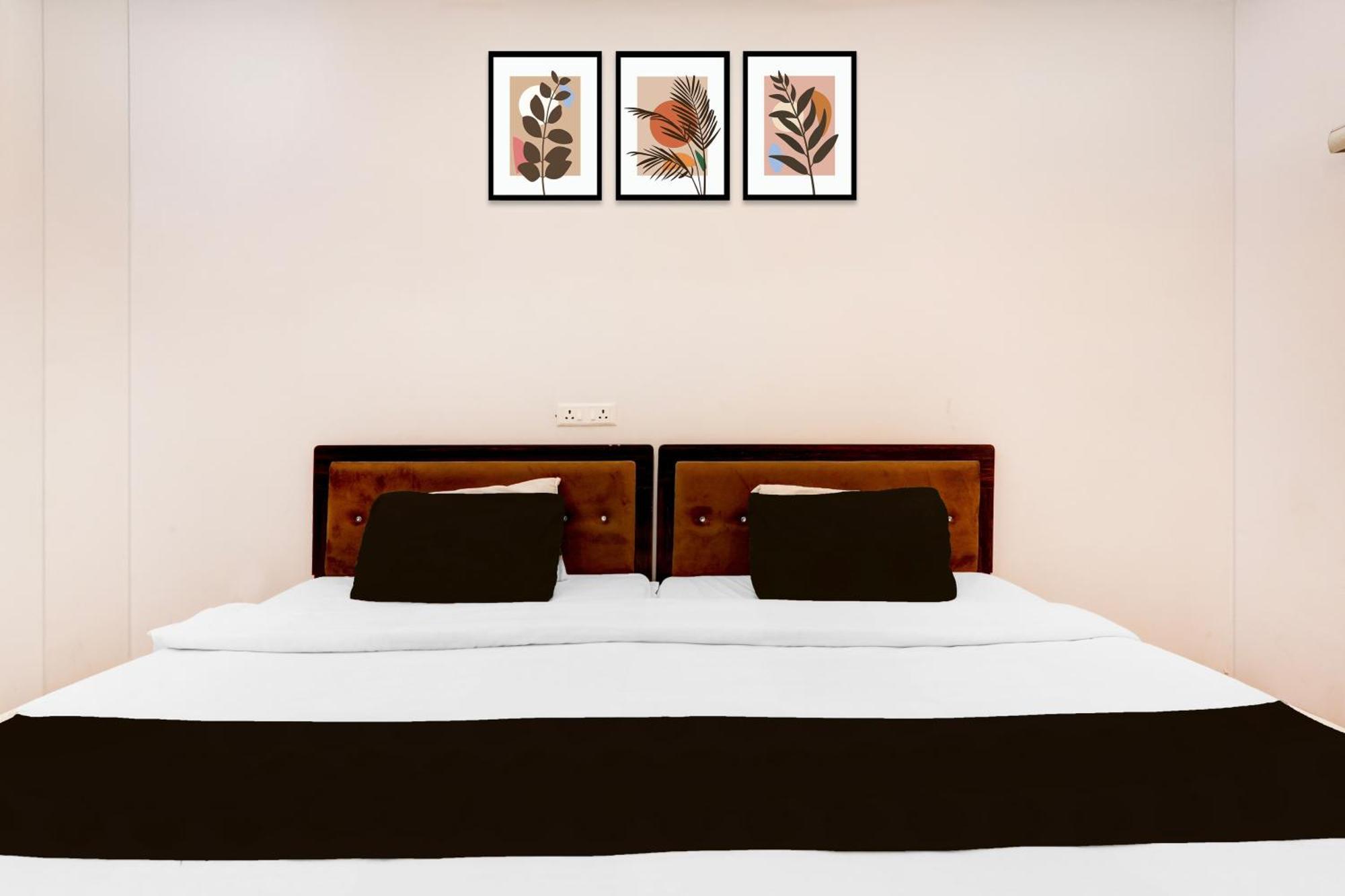 O The Urban And Banquet Hotel Lucknow